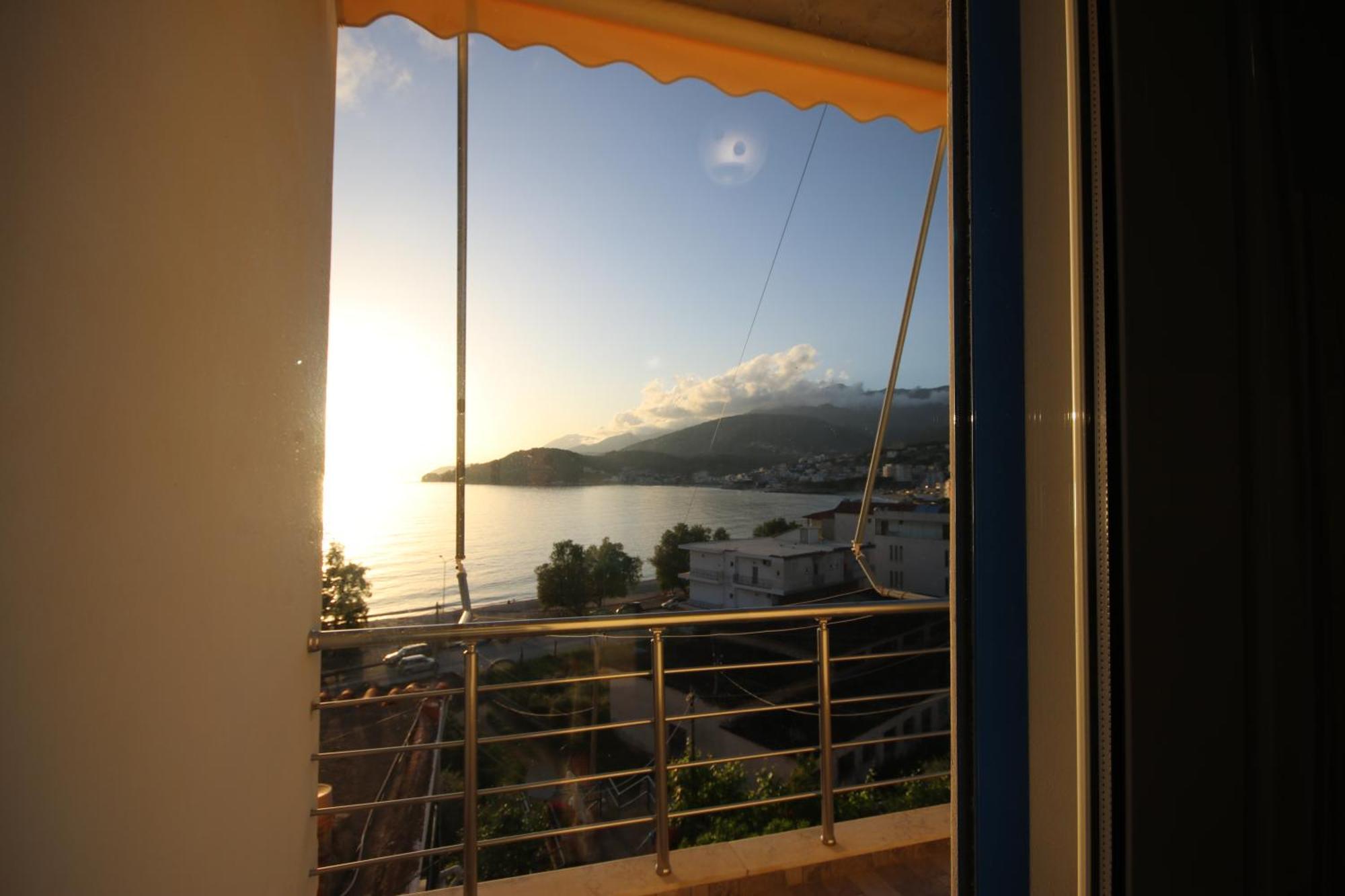 Rooms With View ヒマラ エクステリア 写真